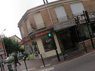 Vue de la rue à l’adresse de Lanta Wok Bagneux