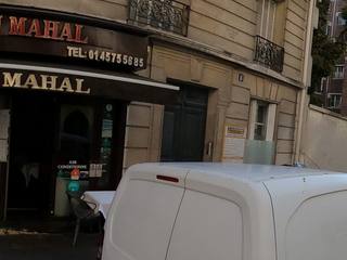 Vue de la rue à l’adresse de Taj Mahal Paris