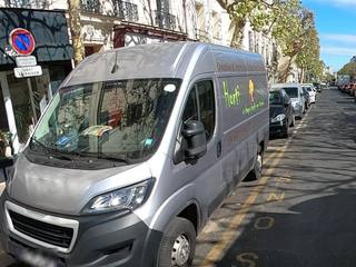 Vue de la rue à l’adresse de Restaurant Titan- Artisan Kebabier