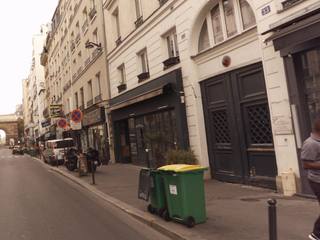 Vue de la rue à l’adresse de CUT Paris 10 - Grill Streetfood