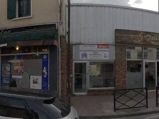 Vue de la rue à l’adresse de Just'salad Saint-Maur-des-Fossés