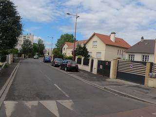 Vue de la rue à l’adresse de Maïga