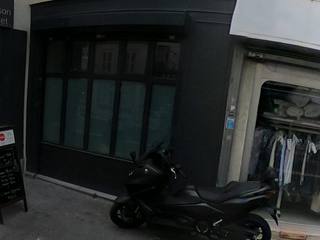 Vue de la rue à l’adresse de Les grillades de babi : restaurant halal paris