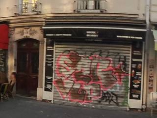 Vue de la rue à l’adresse de K-Town