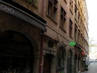 Vue de la rue à l’adresse de Sézam & Co