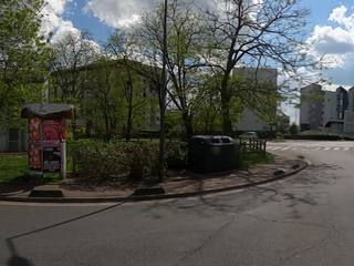 Vue de la rue à l’adresse de Tasty Crousty