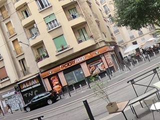 Vue de la rue à l’adresse de Factory Food