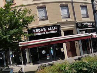 Vue de la rue à l’adresse de Master Poulet