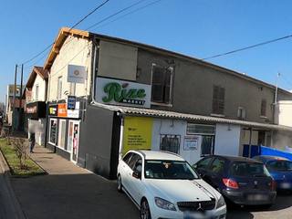 Vue de la rue à l’adresse de Rize Market