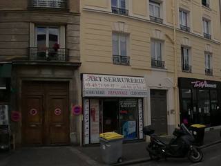 Vue de la rue à l’adresse de Tasty Crousty