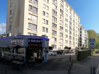 Vue de la rue à l’adresse de L'Orient Express