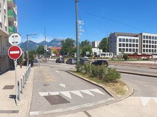 Vue de la rue à l’adresse de L'Edelweiss
