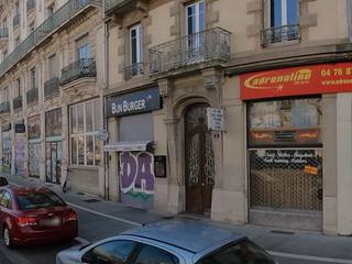 Vue de la rue à l’adresse de Bun Burger