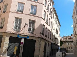 Vue de la rue à l’adresse de Grande Boucherie de la Place du Pont