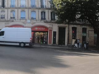 Vue de la rue à l’adresse de Carrefour Market