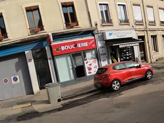 Vue de la rue à l’adresse de Boucherie Delice, à Villeurbanne