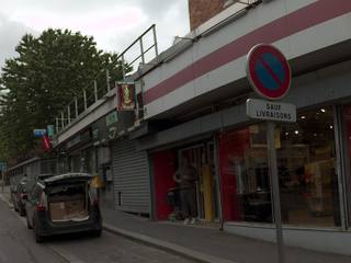Vue de la rue à l’adresse de Kool naan