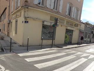 Vue de la rue à l’adresse de Duomo