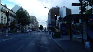 Vue de la rue à l’adresse de La Paix