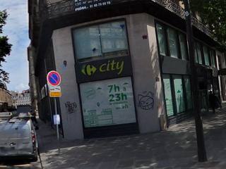 Vue de la rue à l’adresse de Carrefour City