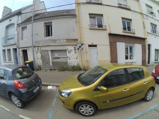 Vue de la rue à l’adresse de Carthage shawarma