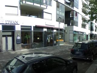 Vue de la rue à l’adresse de L'Iwan