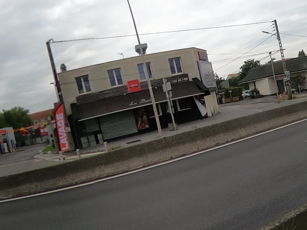 Vue de la rue à l’adresse de Sultan's