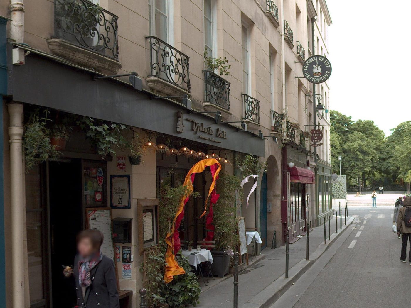 Vue de la rue à l’adresse de Djakarta-Bali – Restaurant indonésien Paris