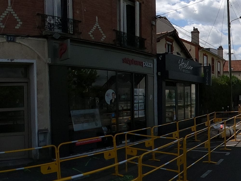Vue de la rue à l’adresse de L'atelier pizza Franconville