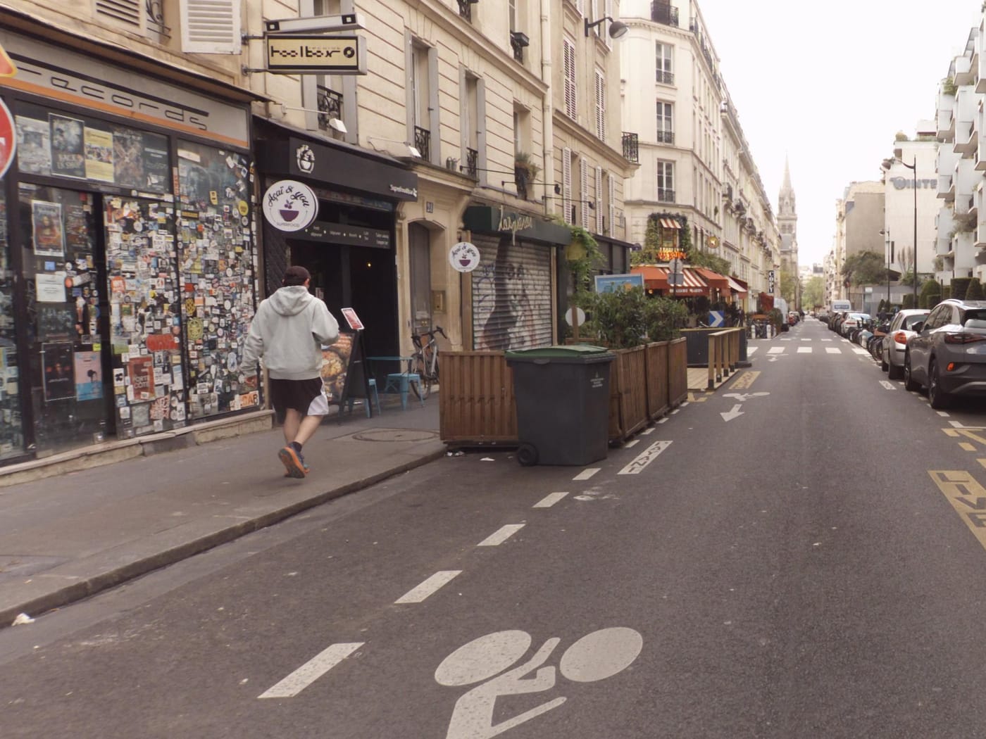 Vue de la rue à l’adresse de Açaï & You - St Ambroise (Take away)