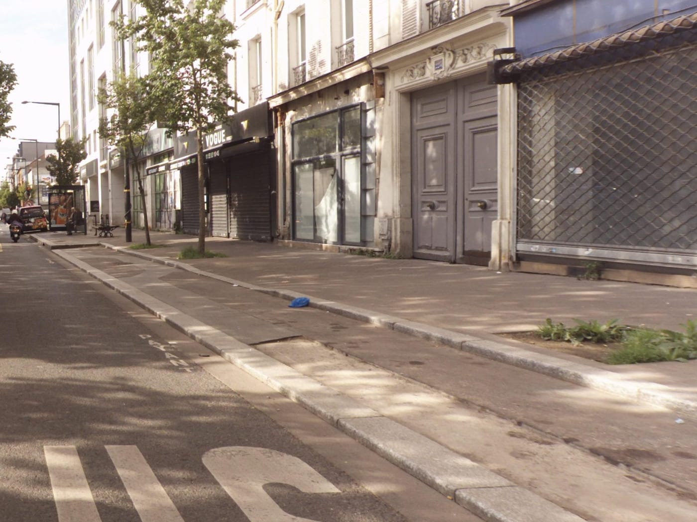 Vue de la rue à l’adresse de Le vogue