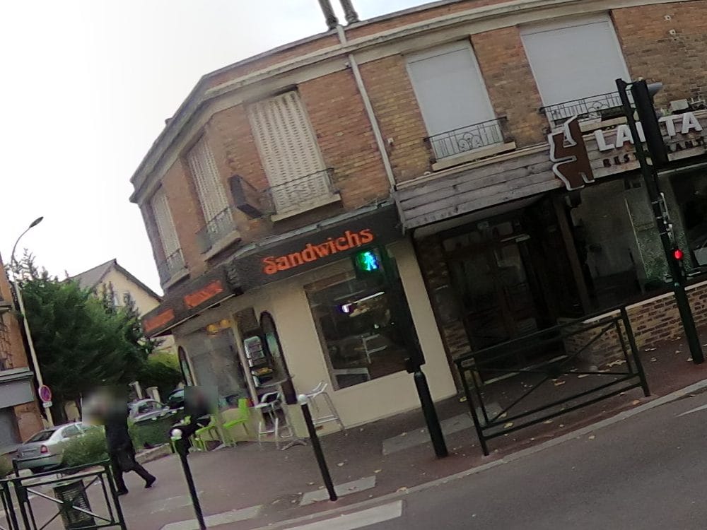 Vue de la rue à l’adresse de Lanta Wok Bagneux