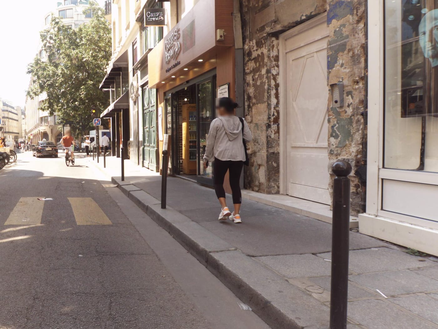 Vue de la rue à l’adresse de Crep's Crew