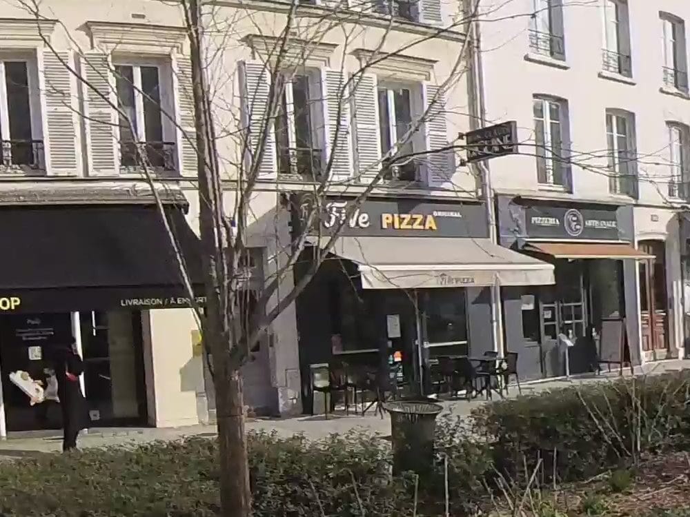 Vue de la rue à l’adresse de Five Pizza Original - Neuilly sur Seine