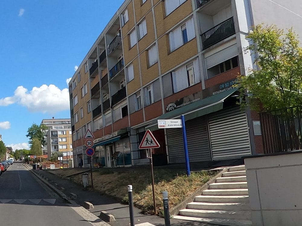 Vue de la rue à l’adresse de Bongusto Restaurant Montreuil