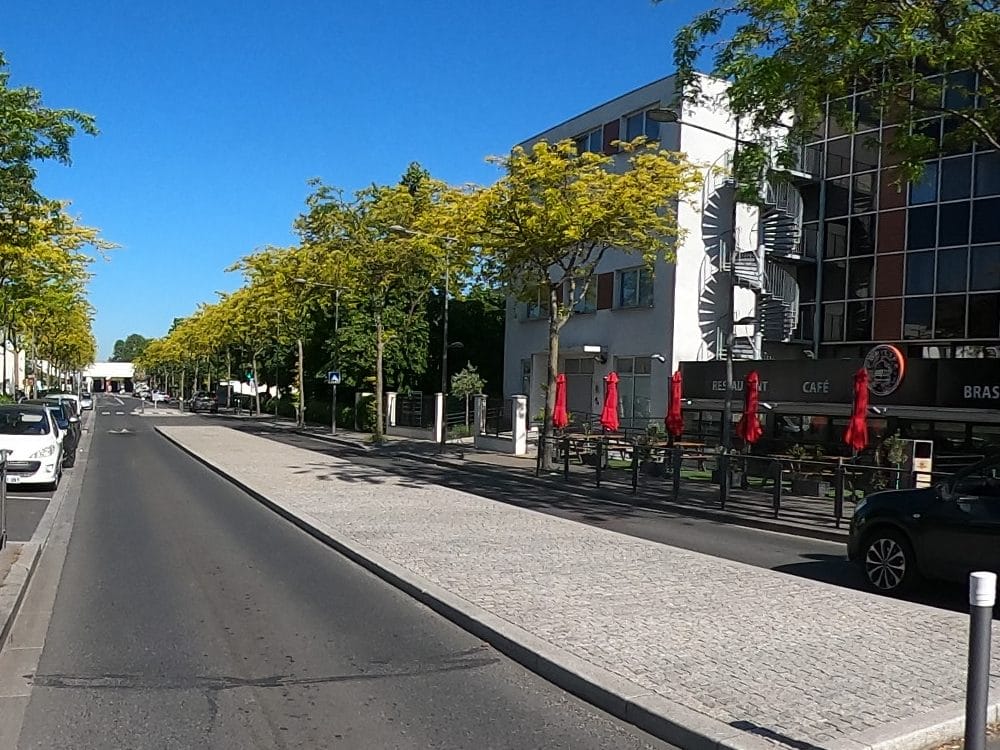 Vue de la rue à l’adresse de For Life
