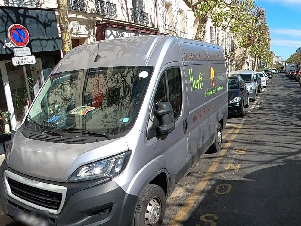 Vue de la rue à l’adresse de Restaurant Titan- Artisan Kebabier