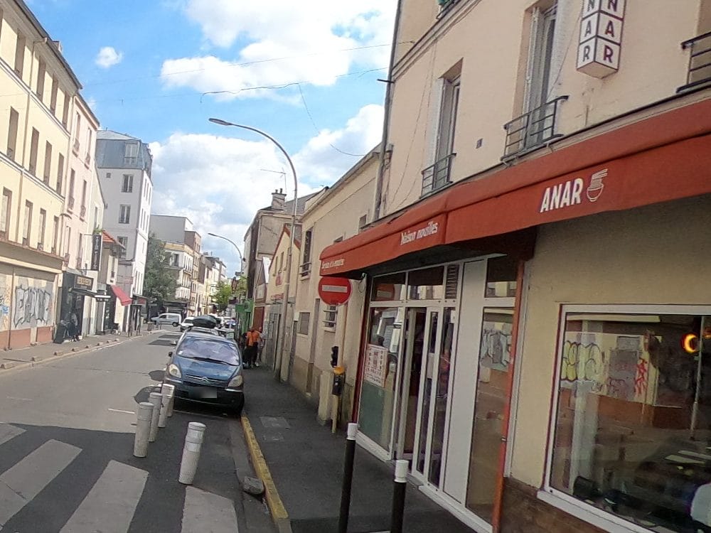 Vue de la rue à l’adresse de Anar restaurant ouïghour