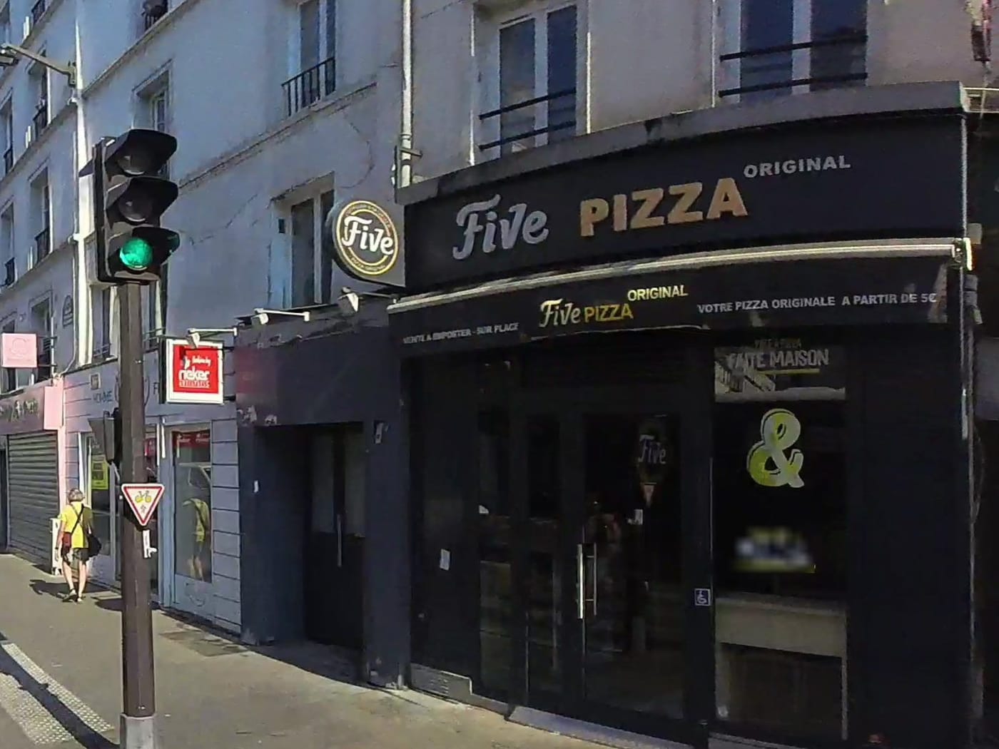 Vue de la rue à l’adresse de Five Pizza Original - Paris 12
