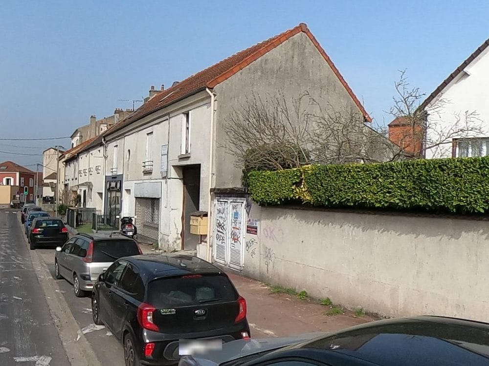Vue de la rue à l’adresse de Shiba Sushi N Wok