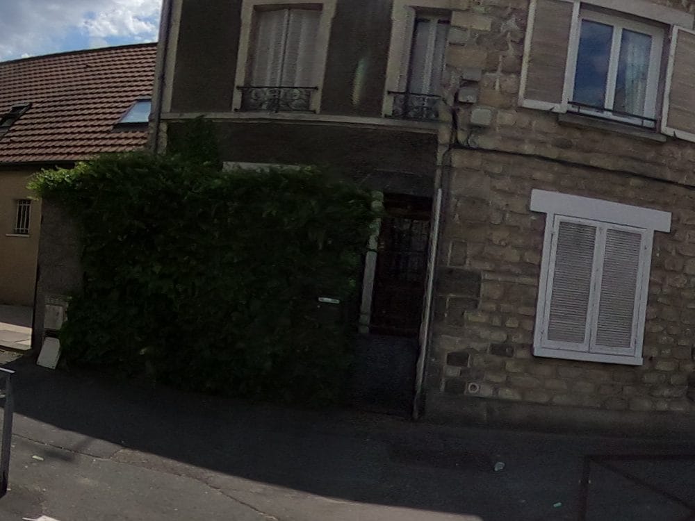Vue de la rue à l’adresse de Nach! Saint-Ouen-l'Aumône