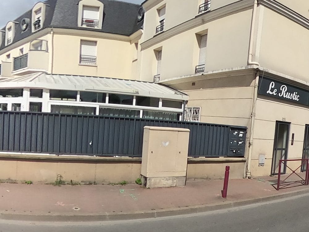 Vue de la rue à l’adresse de Le Rustic