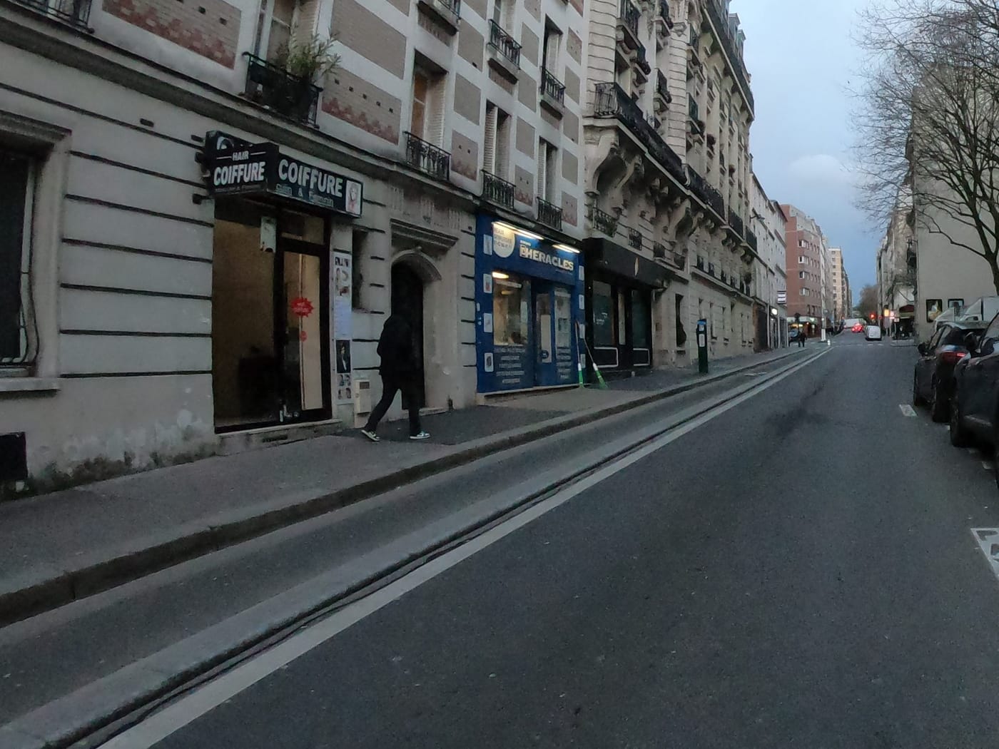 Vue de la rue à l’adresse de La Casa Paris