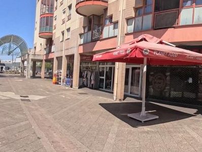 Vue de la rue à l’adresse de Planet Food