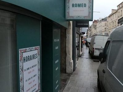 Vue de la rue à l’adresse de Pasta i Basta