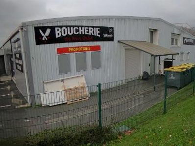 Vue de la rue à l’adresse de Les Trois Chefs