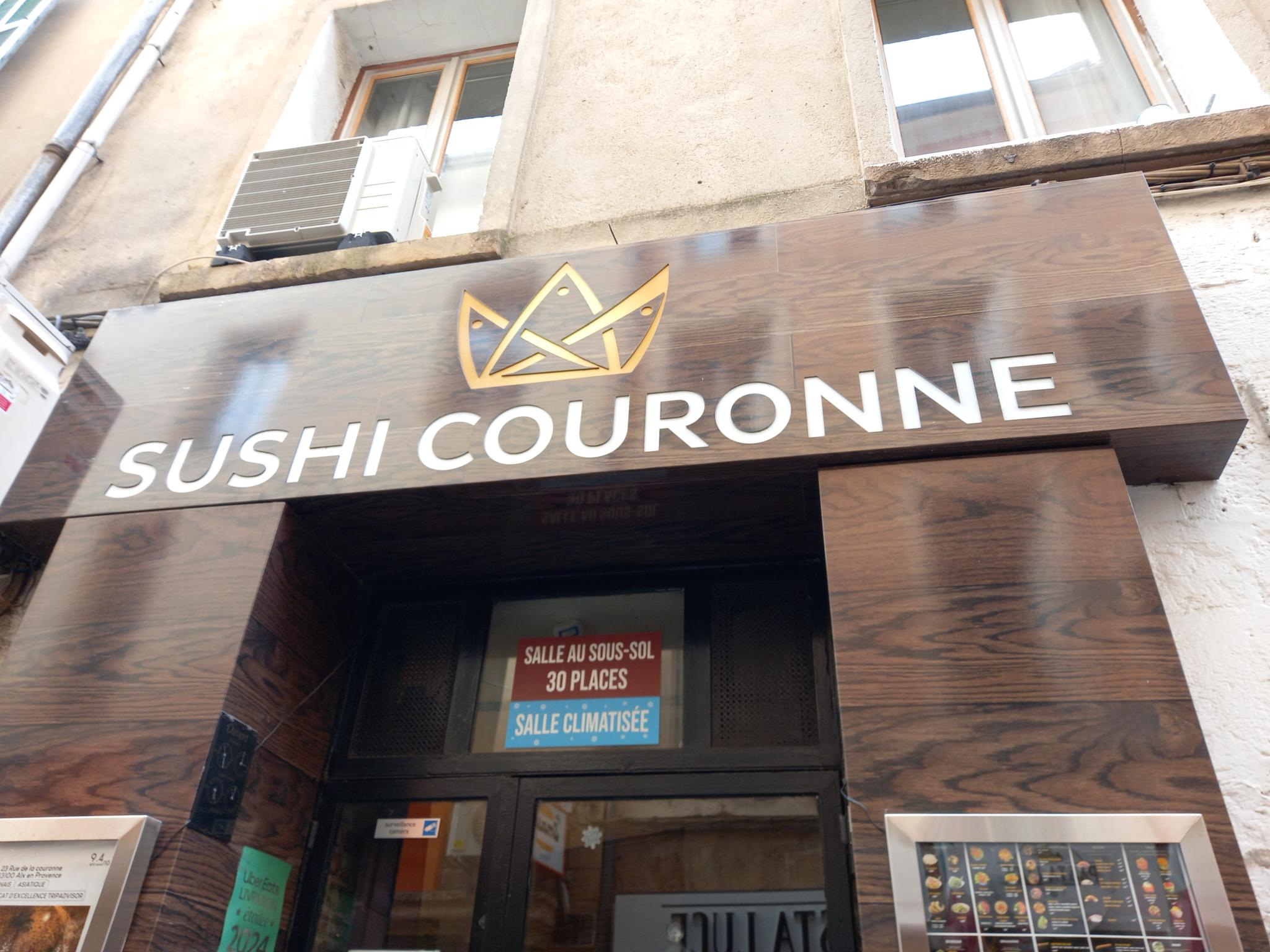 Vue de la rue à l’adresse de Kashmir