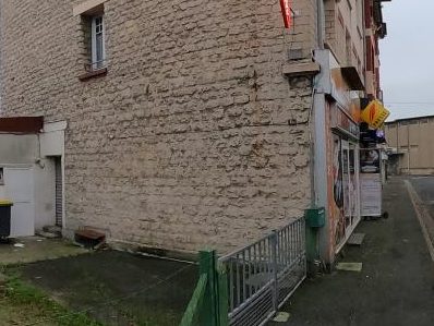 Vue de la rue à l’adresse de Délice Pizza