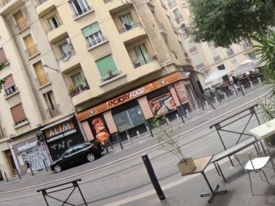 Vue de la rue à l’adresse de Factory Food