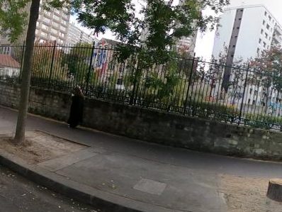Vue de la rue à l’adresse de Rouj&Bleu